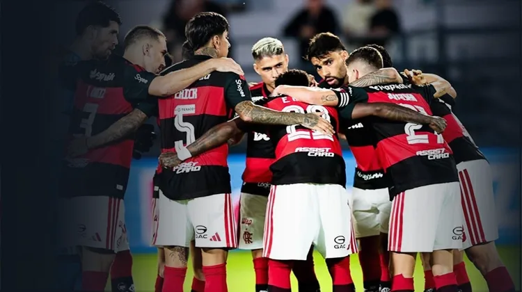 Imagem editorial de futebol usada na área de esportes do site oficial.